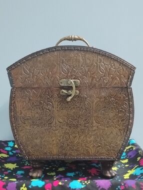 ⭐ Vintage Chinese Wooden Treasure Chest Keepsakes Box W/Brass Overlay